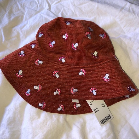 Urban Outfitters Mushroom Bucket Hat 
